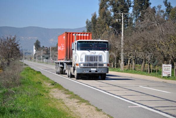 農村路線商品道路貨物運輸 機遇、挑戰與發展策略